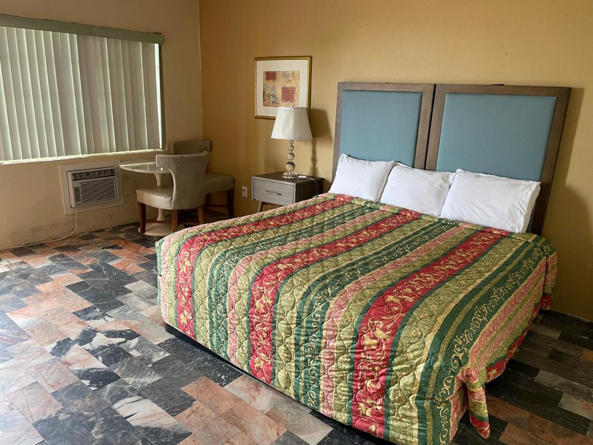 بورت إيزابيل Southwind Inn المظهر الخارجي الصورة