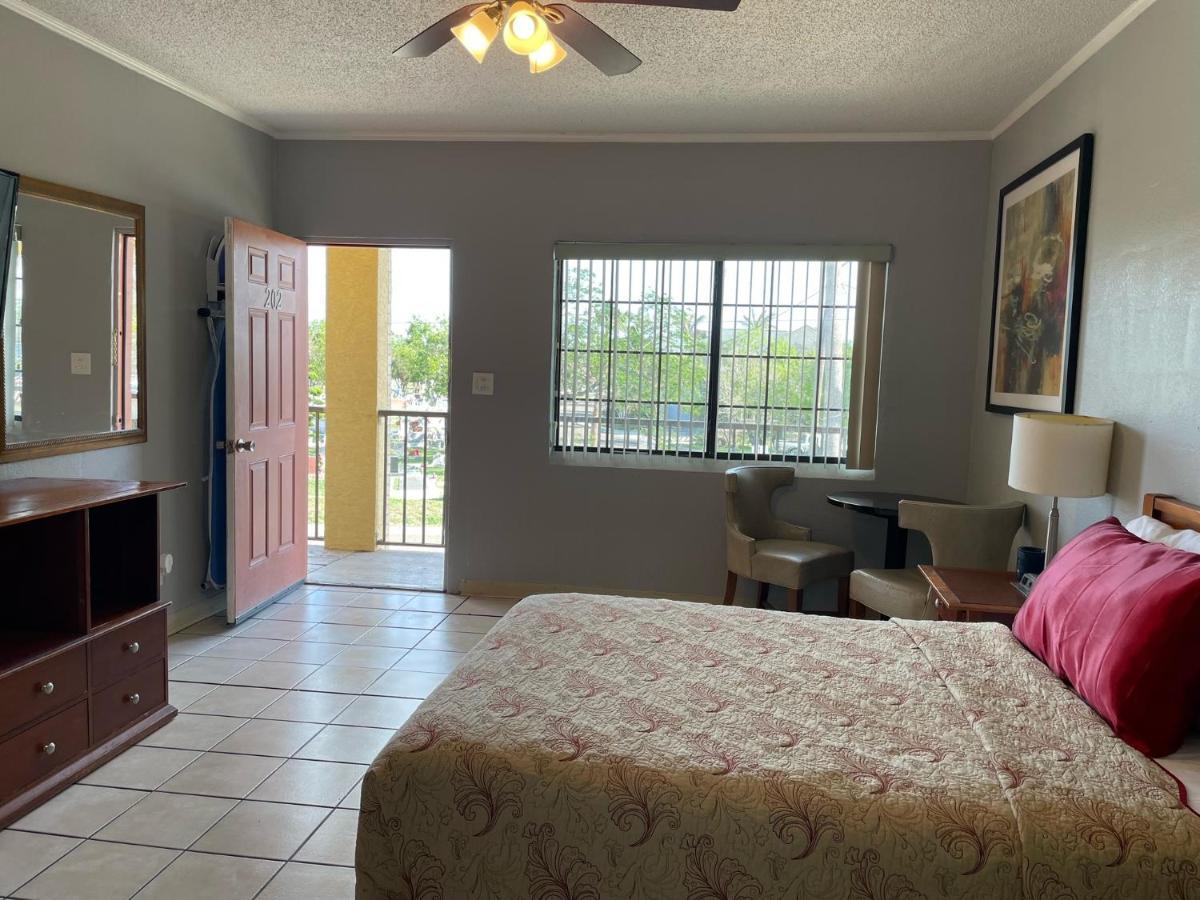 بورت إيزابيل Southwind Inn المظهر الخارجي الصورة
