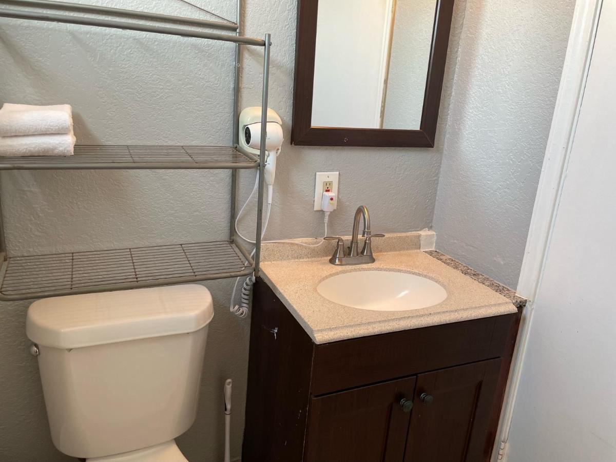بورت إيزابيل Southwind Inn المظهر الخارجي الصورة